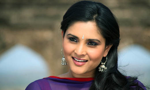 Ramya-congress...